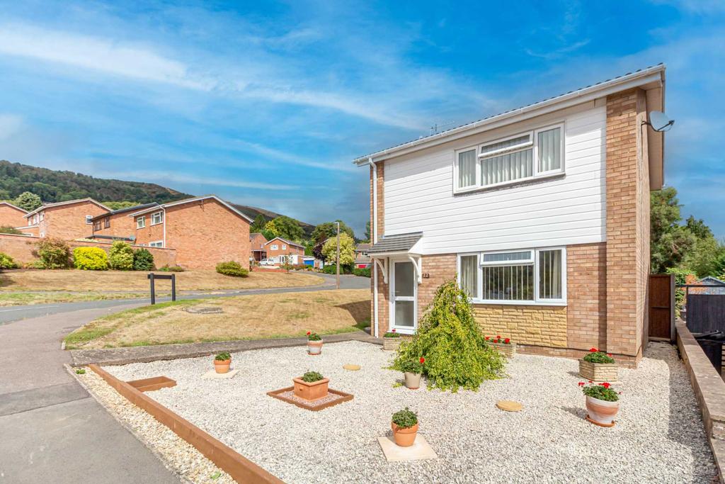 Fruitlands, Malvern 3 bed detached house for sale £350,000