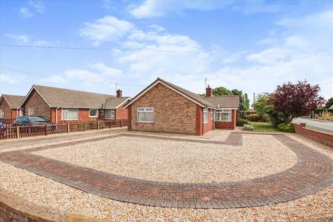 2 Alvis Close, Bracebridge Heath, Lincoln, LN4 2QX
