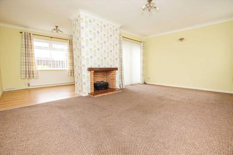 2 Alvis Close, Bracebridge Heath, Lincoln, LN4 2QX