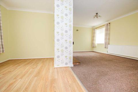 2 Alvis Close, Bracebridge Heath, Lincoln, LN4 2QX