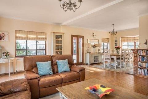 Holly Hill Hazel Grove, Hindhead, GU26 6BJ