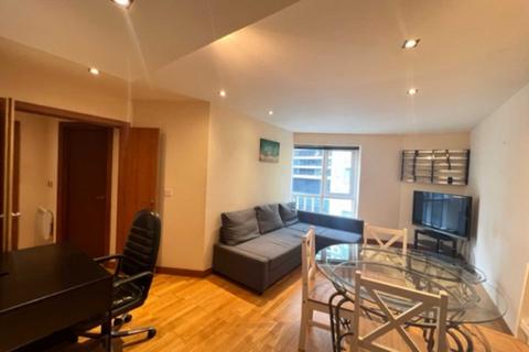 2 bedroom apartment to rent, Cuba Street, South Quay