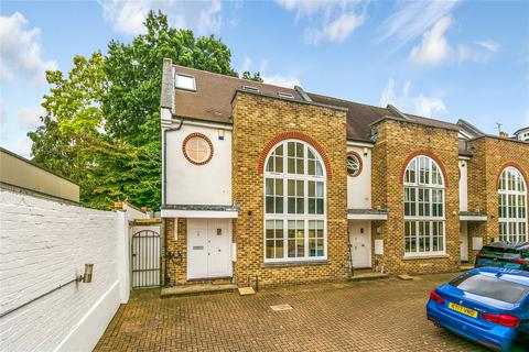 3 bedroom semi-detached house to rent, Abercorn Mews, Richmond, TW10