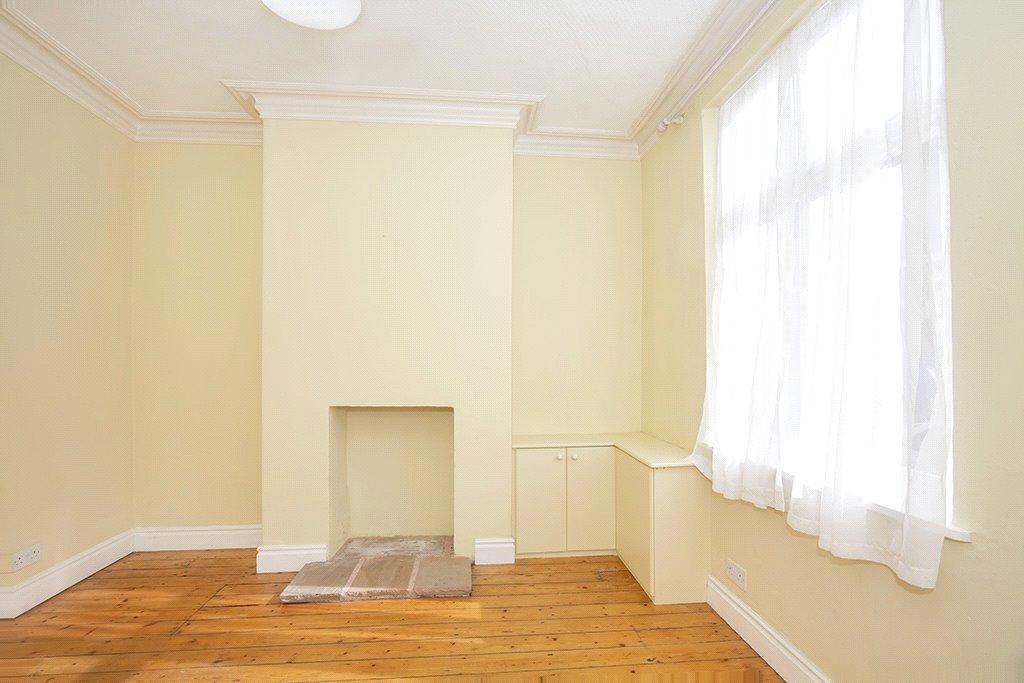House in North Yorkshire, York - View 5