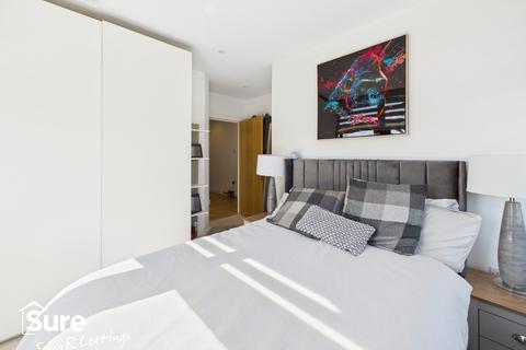 1 bedroom apartment to rent, Double Room With Own Bathroom at Kensington House, Corner Hall, Hemel Hempstead, Hertfordshire, HP3 9YT