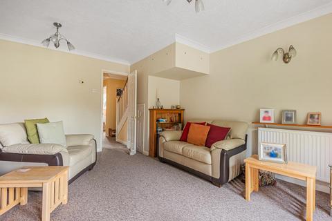 10 Shepherds Chase, Bagshot, GU19 5QX