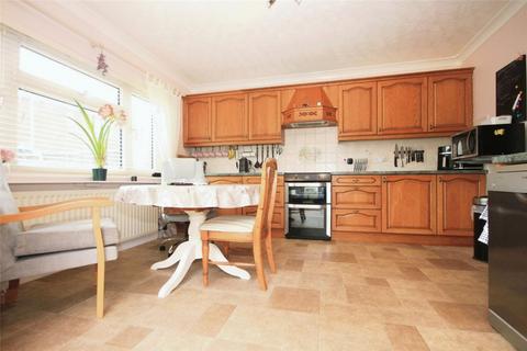 3 bedroom detached house for sale - Brock Hill, Runwell, Wickford, Essex, SS11