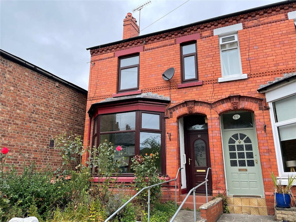 Filkins Lane, Boughton, Chester, CH3 3 bed end of terrace house £250,000