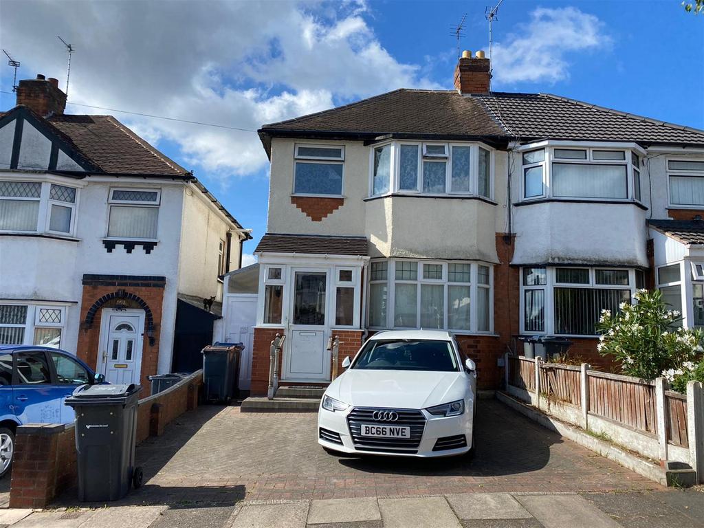 Sandringham Road Great Barr Birmingham B42 1pz 3 Bed Semi Detached