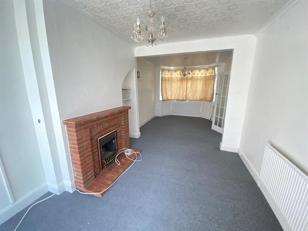 Sandringham Road, Great Barr, Birmingham, B42 1PZ 3 bed semidetached
