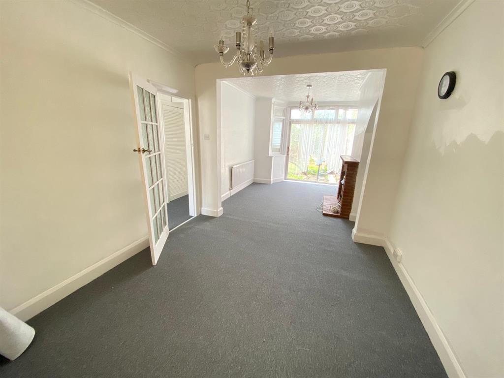 Sandringham Road, Great Barr, Birmingham, B42 1PZ 3 bed semidetached