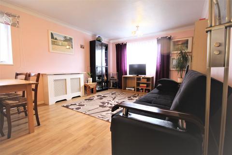 1 bedroom flat for sale, Ashdown Court, Harts Lane, Barking