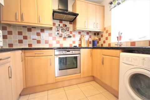 1 bedroom flat for sale, Ashdown Court, Harts Lane, Barking