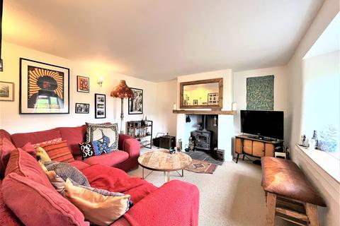 14 Bay Road, Gillingham, SP8 4EF