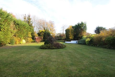 36 Higher Drive, Banstead, SM7 1PF