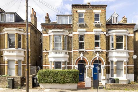 2 bedroom apartment to rent, Arlingford Road, London, SW2
