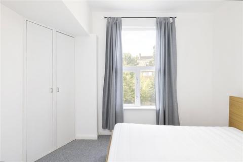2 bedroom apartment to rent, Arlingford Road, London, SW2