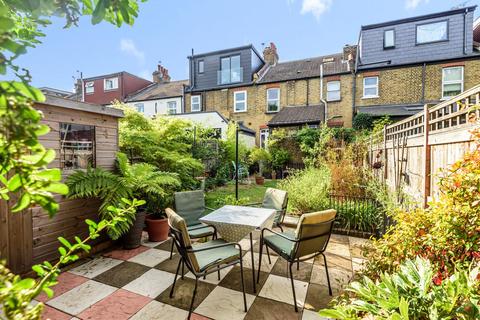 5 Pentney Road, London, SW19 4JE