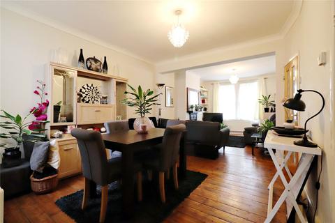 11 Hurst Road, Erith, DA8 3EQ