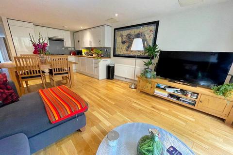 1 bedroom apartment to rent, Clarence Road, Bounds Green, London N22