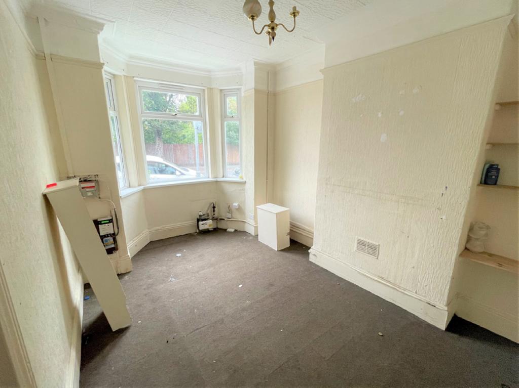 56 Smithpool Road, Fenton, StokeonTrent 3 bed terraced house £15,000