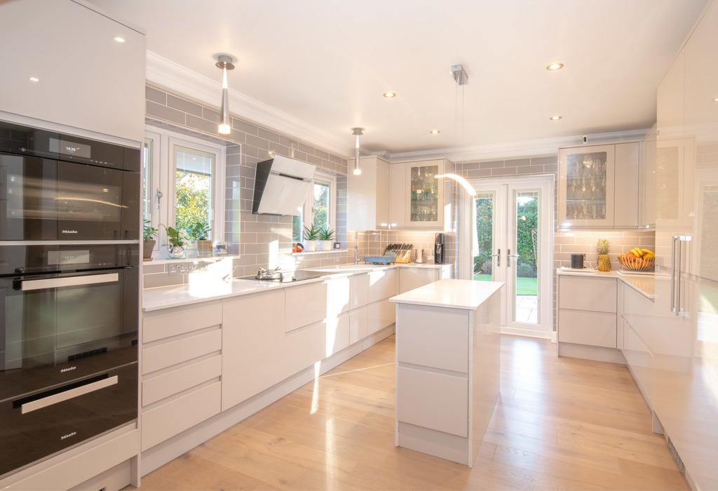 Dartnell Park Road, West Byfleet, Surrey 5 bed detached house for sale