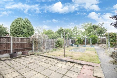 79 Dunstan Crescent, Worksop, S80 1AG