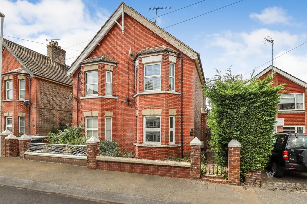 Cantelupe Road, East Grinstead 1 bed ground floor £1,000