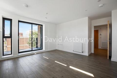 2 bedroom flat to rent, Whiston Road, Haggerston, London