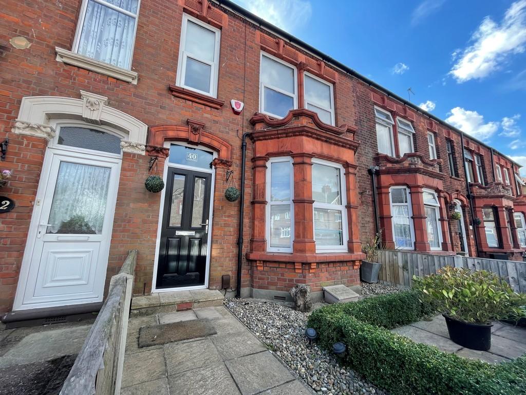 Hamilton Road, Great Yarmouth 3 bed terraced house £240,000