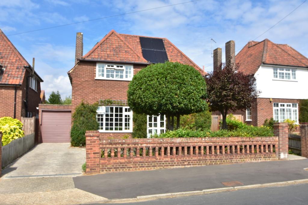 Belstead Avenue, Ipswich IP2 8NP 4 bed detached house for sale £450,000