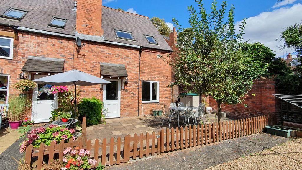 Kidderminster Road, Bewdley 2 bed mews £825 pcm (£190 pw)