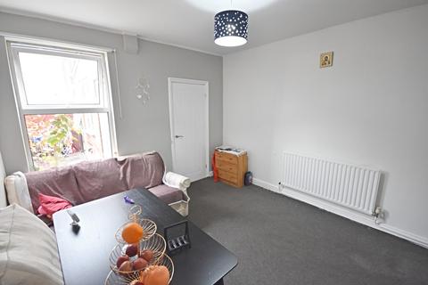 85 Lyndhurst Road, Nottingham, NG2 4FX