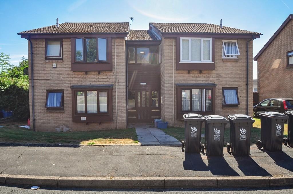 Collingwood Avenue, Newport 1 bed flat for sale £73,000