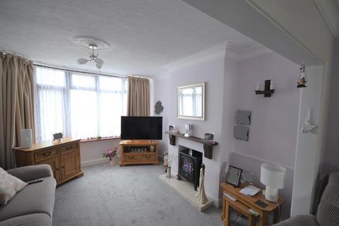118 Elgin Avenue, Harrow, HA3 8QJ