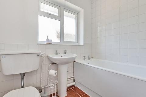 Flat 4, Lynwood Court Andover Road, Winchester, SO22 6AH