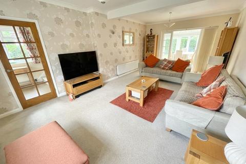 3 bedroom semi-detached house for sale, Elsley Close, Camberley GU16