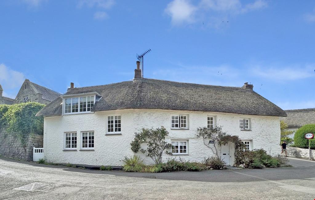 Churchtown, Feock, Truro, Cornwall 3 bed detached house for sale £695,000