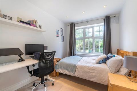 undefined, Langham Court, Park Road, Twickenham