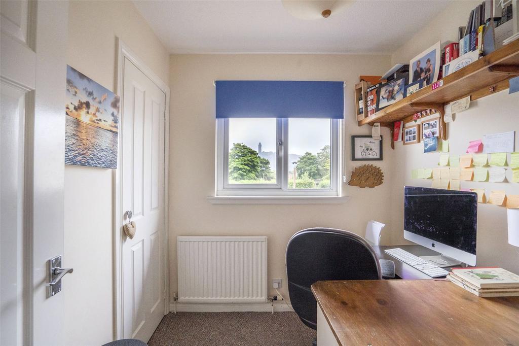 Bed 3/ Office