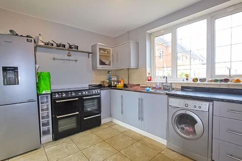 8 Avon Road, Walsall, WS3 1PA