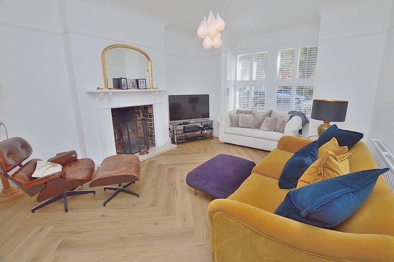Hartsholme, The Broadway, Woodhall Spa 5 bed end of terrace house for
