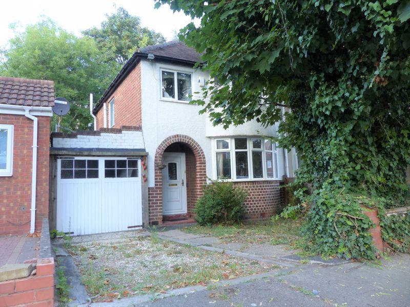 Everest Road, Handsworth Wood, Birmingham, B20 2LN 3 bed semidetached