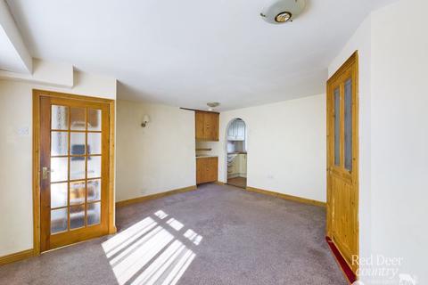 37 Long Street, Williton, Taunton, TA4 4QU