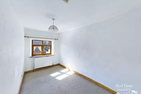 37 Long Street, Williton, Taunton, TA4 4QU