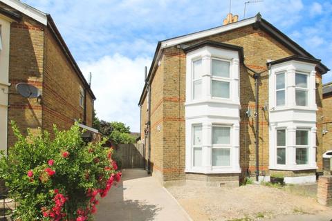 3 bedroom semi-detached house to rent, Tachbrook Road, Uxbridge, Middlesex