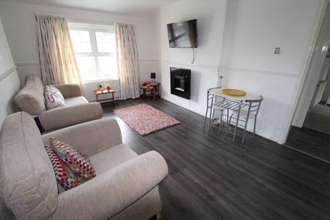 2 bedroom apartment for sale - Elm Grove, Acton, Wrexham