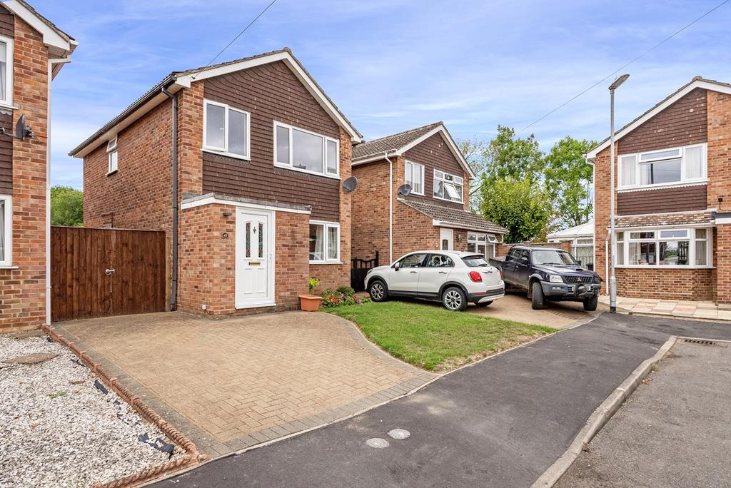 Shawley Road, Sawtry, Huntingdon, PE28 3 bed detached house for sale