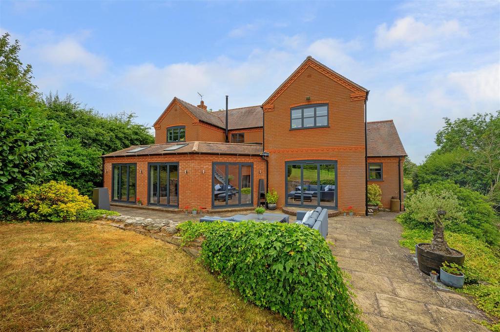 Himbleton, Droitwich, Worcestershire... 6 bed country house £1,250,000
