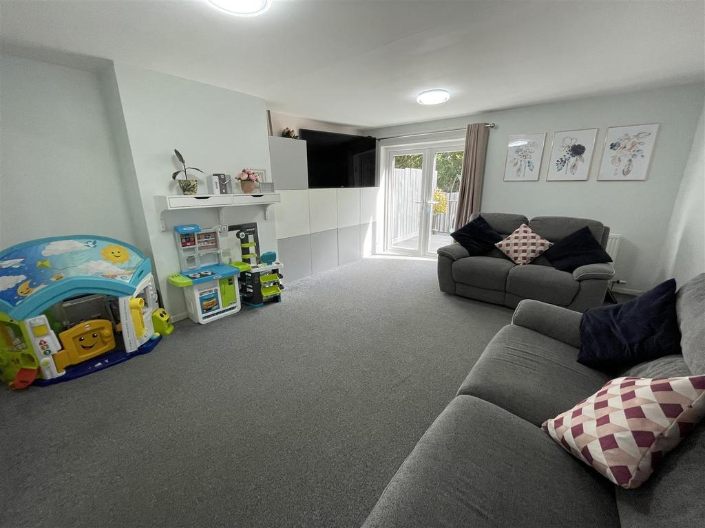Kimberley Gardens, Stanley 3 bed terraced house for sale £107,000